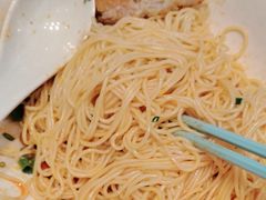 -小杨生煎(金山百联购物中心3楼店)
