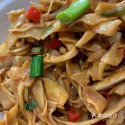 什么样的笋叫糯米笋 B6-y3MRQ3SODhd6d0Av-HjoLOTH5Zte46qUMN0Y4l1cJmTb7TCvKeBrwM9ltz8a8uzFvxlbkWx5uwqY2qcjixFEuLYk00OmSS1IdNpm8K8sG4JN9RIm2mTKcbLtc2o2vfCF2ubeXzk49OsGrXt_KYDCngOyCwZK-s3fqawWswzk.jpg