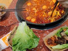 -赵美丽·重庆社区火锅·直营店(火车东站·中豪国际店)