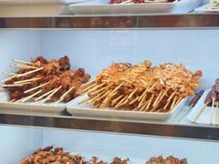 -哈尔滨小酒馆·鲜肉现穿自助烧烤(康新花园店)