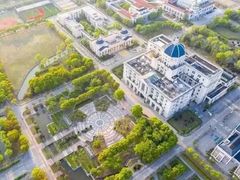 -上海外国语大学(虹口校区)