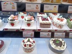 -罗森尼娜(德思勤店)