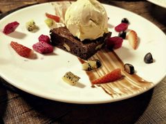 -HIGH FIVE哈福手工汉堡(桂林路店)