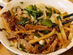 -牛八宝桂林米粉(八里庄店)