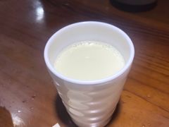 现磨豆浆-鼎高高陕西美食(龙德广场店)