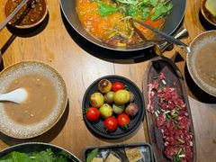 -贵厨酸汤牛肉(小十字店)