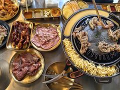 -胡悦里韩式烤肉(芝罘万达广场店)