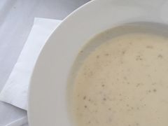 奶油松茸蘑菇汤-莫斯科餐厅