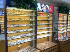 -优医视平价眼镜超市蔡司依视路折扣(小马厂店)