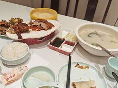 -梅利汴京烤鸭•开封豫菜地标店(东大街店)