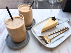 -UNI UNI(环亚凯瑟琳店)