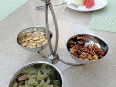 -亮马河饭店翠雅咖啡厅