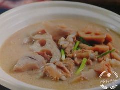 洪湖粉藕汤-湘约东方(民星路店)