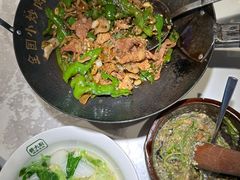 -费大厨辣椒炒肉(黄兴中心广场店)