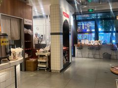 -必胜客(大宁路店)