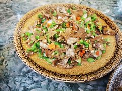 -汤锅大王(新平曹苏黄牛汤锅有限公司)