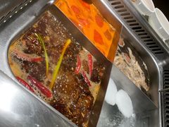 -海底捞火锅鲜切牛肉主题店(长寿路店)