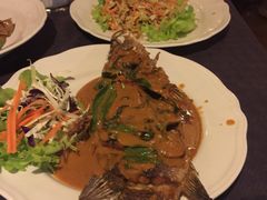 -Dash Teak House