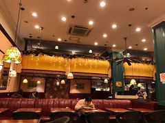 -玛格萝妮比萨屋(四平店)