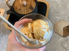 -彳亍咖啡·这里(水湾路店)