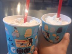暴风雪-DQ·蛋糕·冰淇淋(南开大悦城2F店)