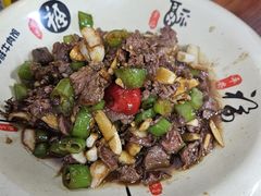-何永光123鲜牛肉馆(1号店)
