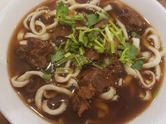 -清真吴记门钉肉饼·喜多利