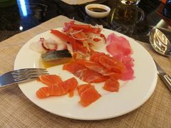 -东方红海鲜百汇(国际大厦店)