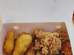 -塔斯汀中国汉堡(徐汇汇京广场店)