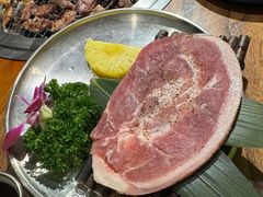 -明洞阿姨·韩式酱蟹烤肉·创意料理(三元桥店)