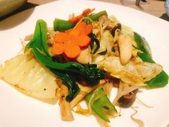 -小山日本料理(兴业太古汇店)