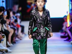-潮童星少儿模特时尚中心(黄浦博荟广场店)