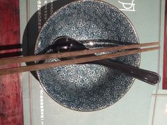 餐具摆设-八月美食小馆(银泰城总店)