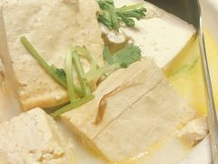 赵家豆腐-关东大厨老三熏鹅(新石店)