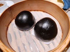 流沙包-荣轩(新荣记环球金融中心店)