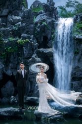 -雪中彩影婚纱摄影·微光艺术中心