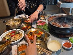 -草家酱蟹炭火烤肉店(珲春南路一店)