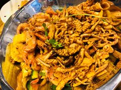 干锅鱿鱼虾-氿熹干锅•牛蛙•烤鱼(印象城店)