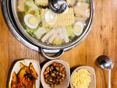 芝士年糕火锅-包装马车·韩国料理·포장마차