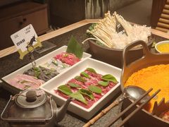-三出山火锅(万象天地店)
