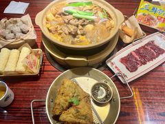 -沙胆彪炭炉牛杂煲(上海日月光广场店)