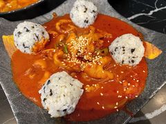 火辣无骨鸡爪-HONGA HONGA雄家(曹路店)