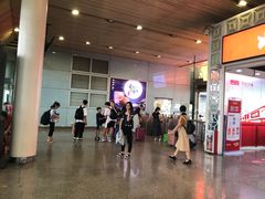 -星巴克(广州南站A18检票口楼上)