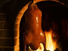 -贝勒爷·酥不腻烤鸭