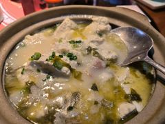 黄山老豆腐炖土咸肉-魏铭鱼头捞饭(嘉善店)