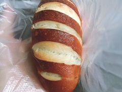 芝士碱水面包-匠造烘焙(联洋店)