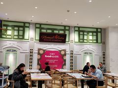 -大食代美食广场(上海中心店)