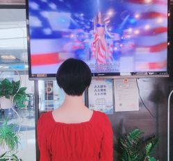 -FRIDAY星期五专业美发沙龙