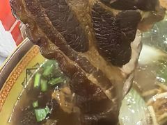 -小龙大肉面馆