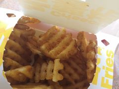 -麦当劳(宜昌东山大道店)